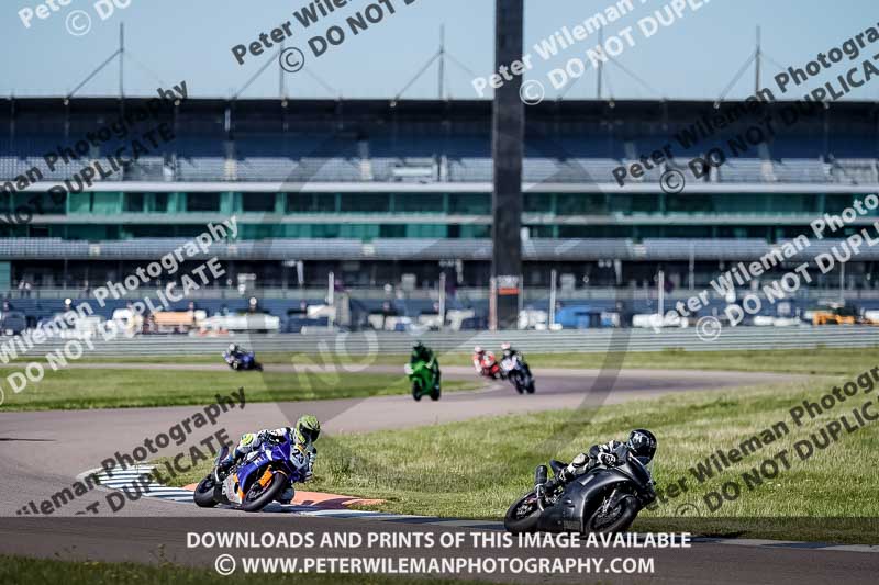 Rockingham no limits trackday;enduro digital images;event digital images;eventdigitalimages;no limits trackdays;peter wileman photography;racing digital images;rockingham raceway northamptonshire;rockingham trackday photographs;trackday digital images;trackday photos